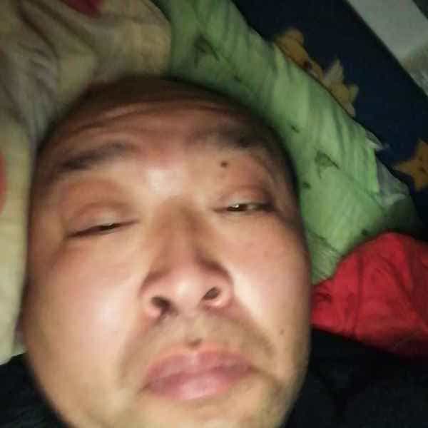 35岁岁湖北单身帅哥 - 张家界吉缘网