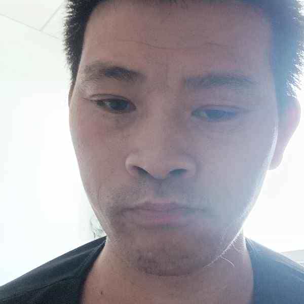 42岁岁重庆单身帅哥 - 张家界吉缘网