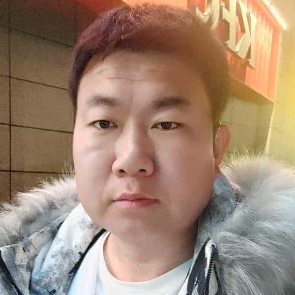 35岁岁陕西单身帅哥 - 张家界吉缘网