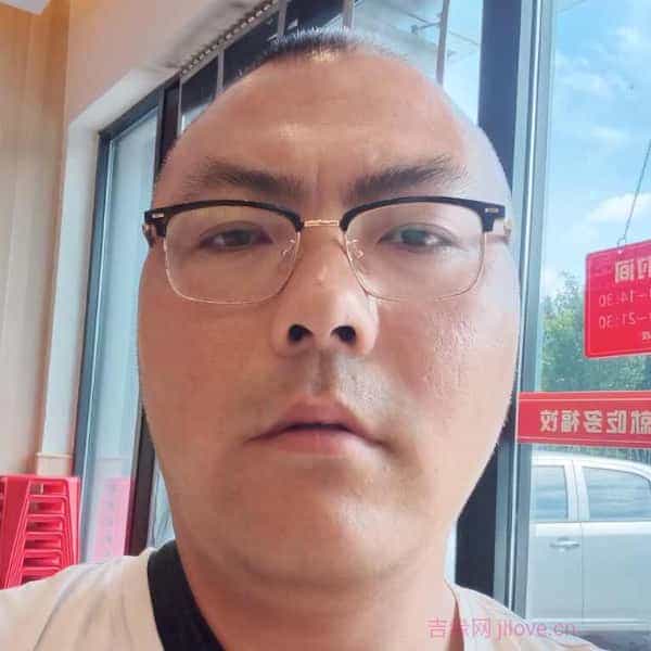 40岁岁山东单身帅哥 - 张家界吉缘网
