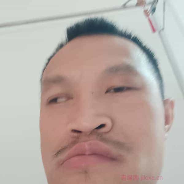 33岁岁广东单身帅哥 - 张家界吉缘网