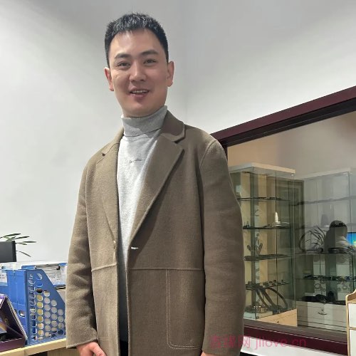 32岁岁四川单身帅哥 - 张家界吉缘网