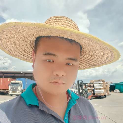 33岁岁湖南单身帅哥 - 张家界吉缘网